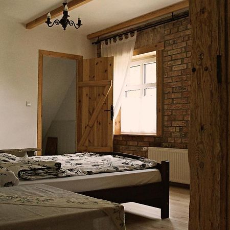 Izdebka W Zaciszu Bed & Breakfast Czarna Dabrowka Exterior photo